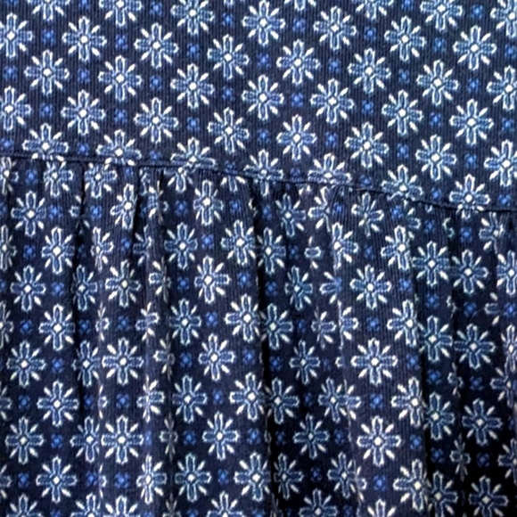 Blue & White Nightgown, Embroider-Look Detail, Short Sleeves, Buttons - Picture 4 of 10